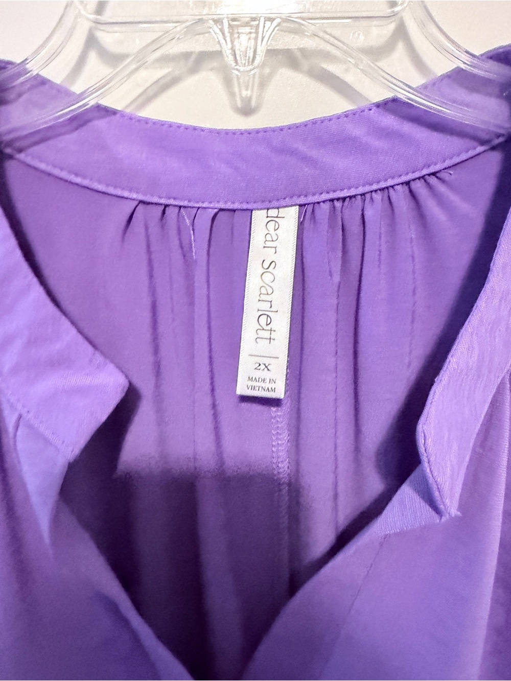 Dear Scarlett Women's Relaxed V-Neck Purple Tunic Blouse - Picture 2 of 7